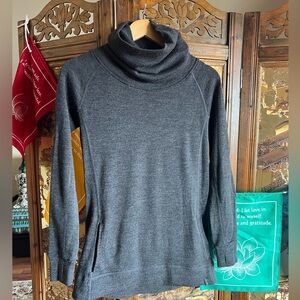 Gray Women's 100% Merino Wool Pro-Knit Pullover
